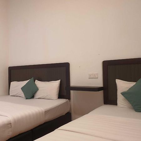 Oyo 91053 Signature Inn מירי מראה חיצוני תמונה