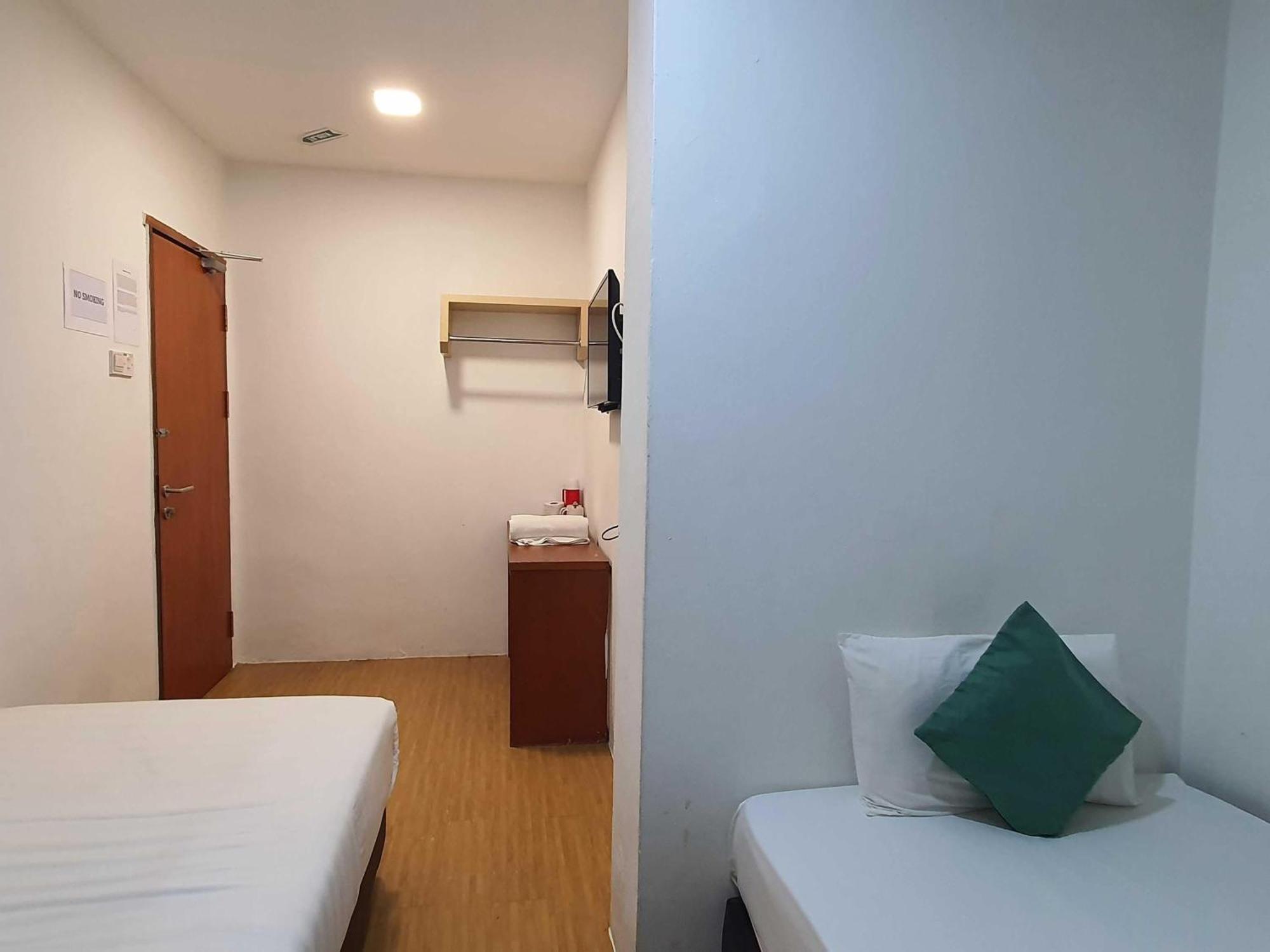 Oyo 91053 Signature Inn מירי מראה חיצוני תמונה
