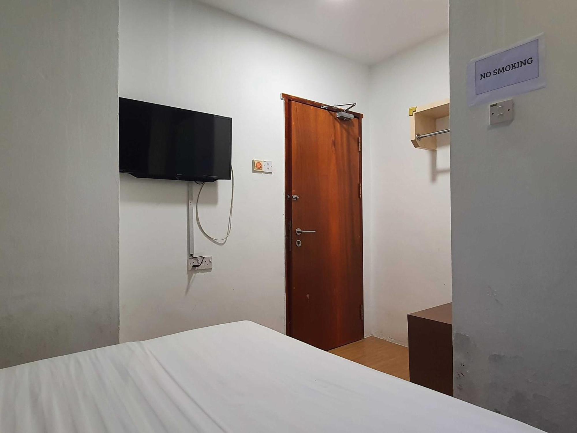 Oyo 91053 Signature Inn מירי מראה חיצוני תמונה