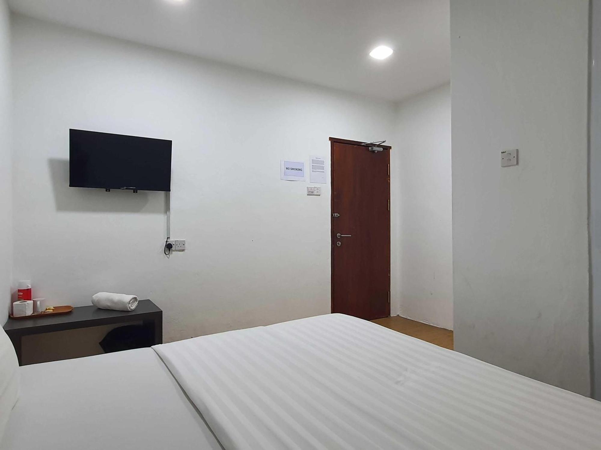 Oyo 91053 Signature Inn מירי מראה חיצוני תמונה