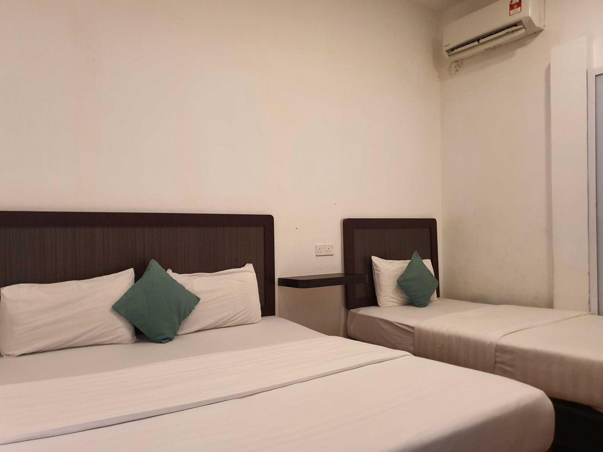 Oyo 91053 Signature Inn מירי מראה חיצוני תמונה