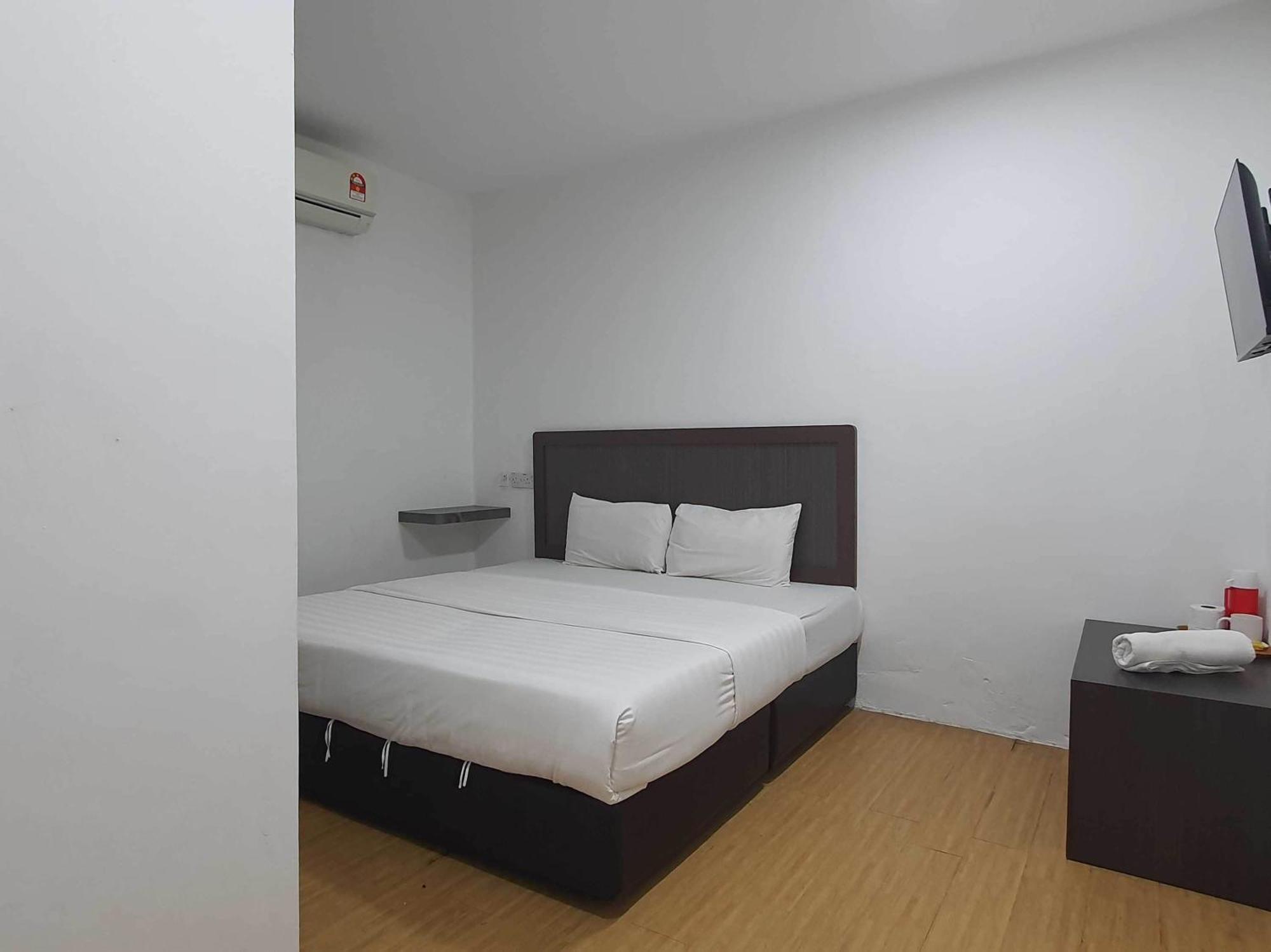 Oyo 91053 Signature Inn מירי מראה חיצוני תמונה