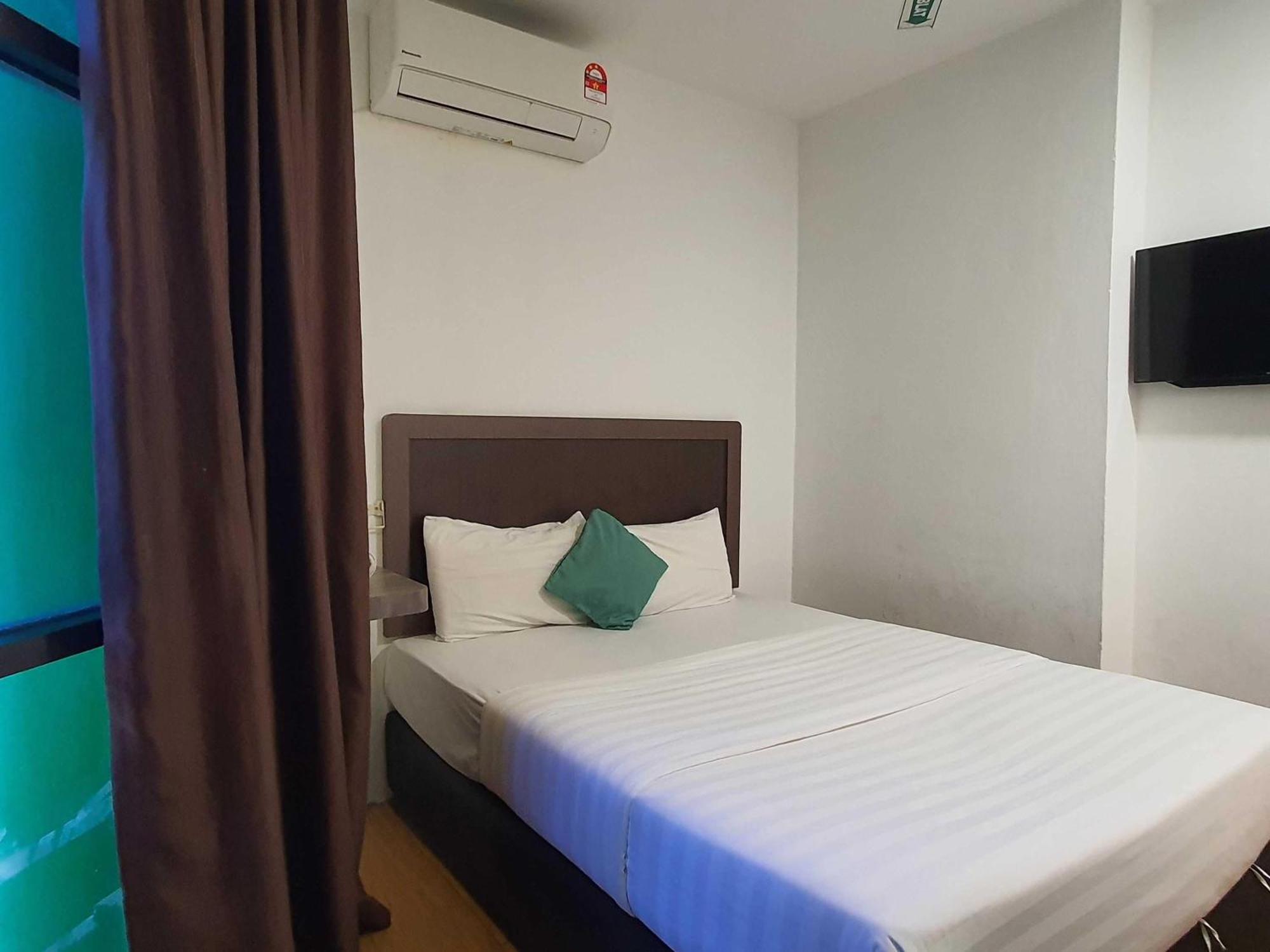 Oyo 91053 Signature Inn מירי מראה חיצוני תמונה