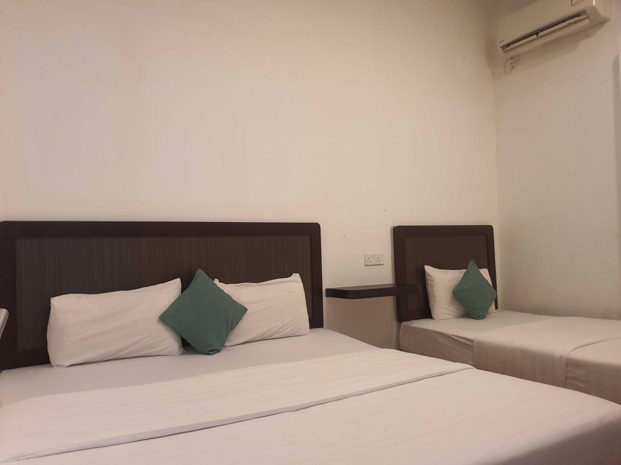 Oyo 91053 Signature Inn מירי מראה חיצוני תמונה