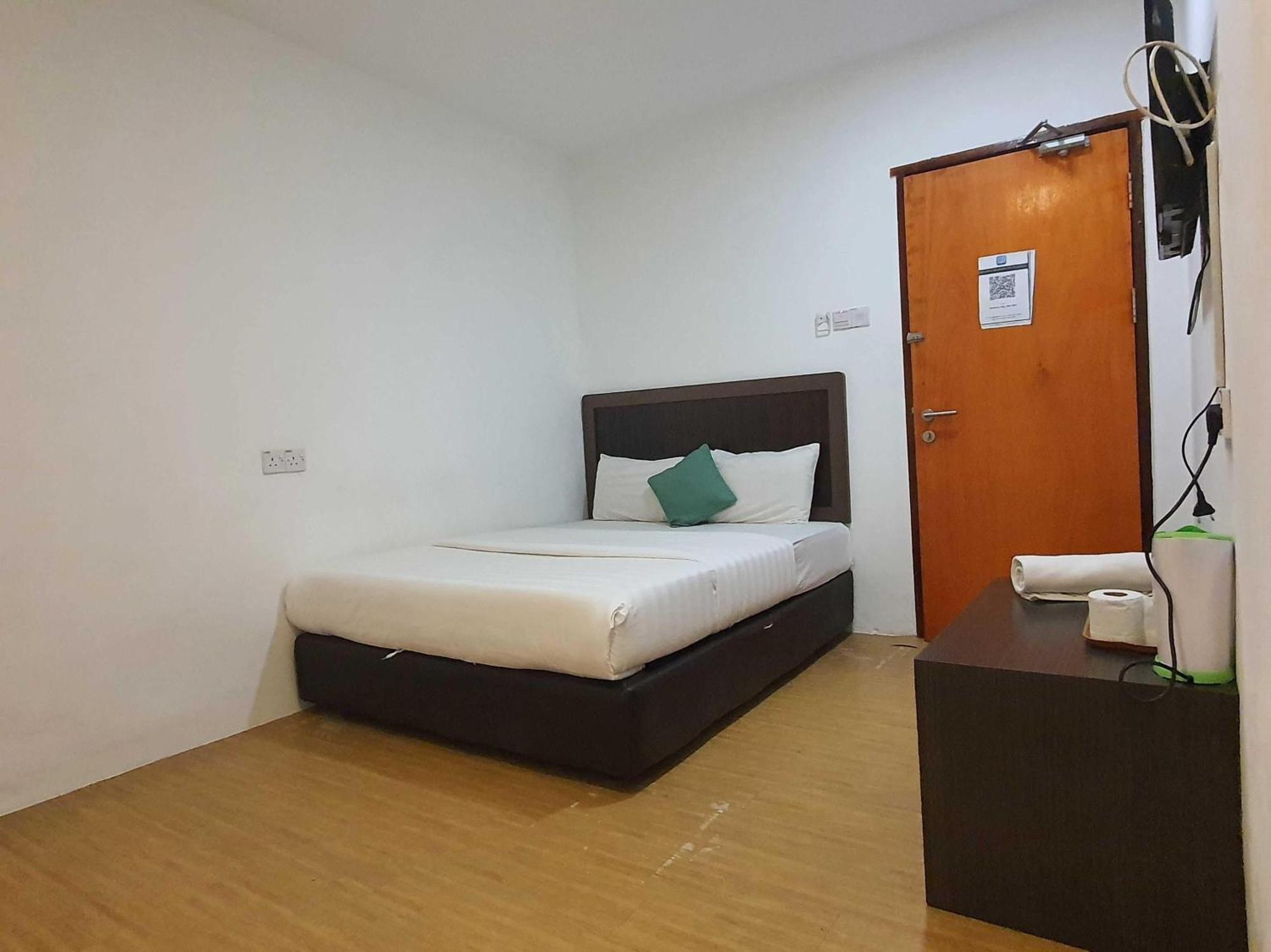 Oyo 91053 Signature Inn מירי מראה חיצוני תמונה